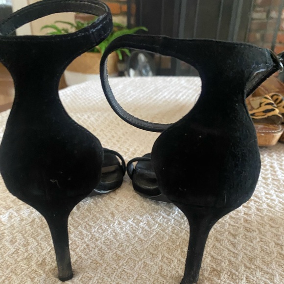 Cocktail party heels - Picture 2 of 3